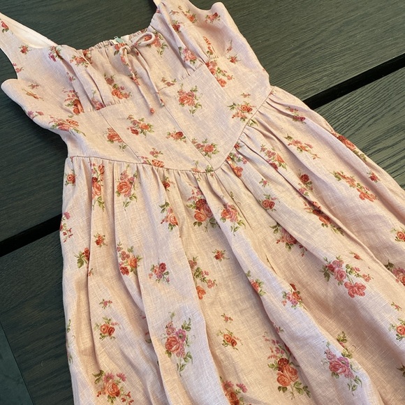 Reformation Balia linen dress in Tea time - Picture 2 of 8